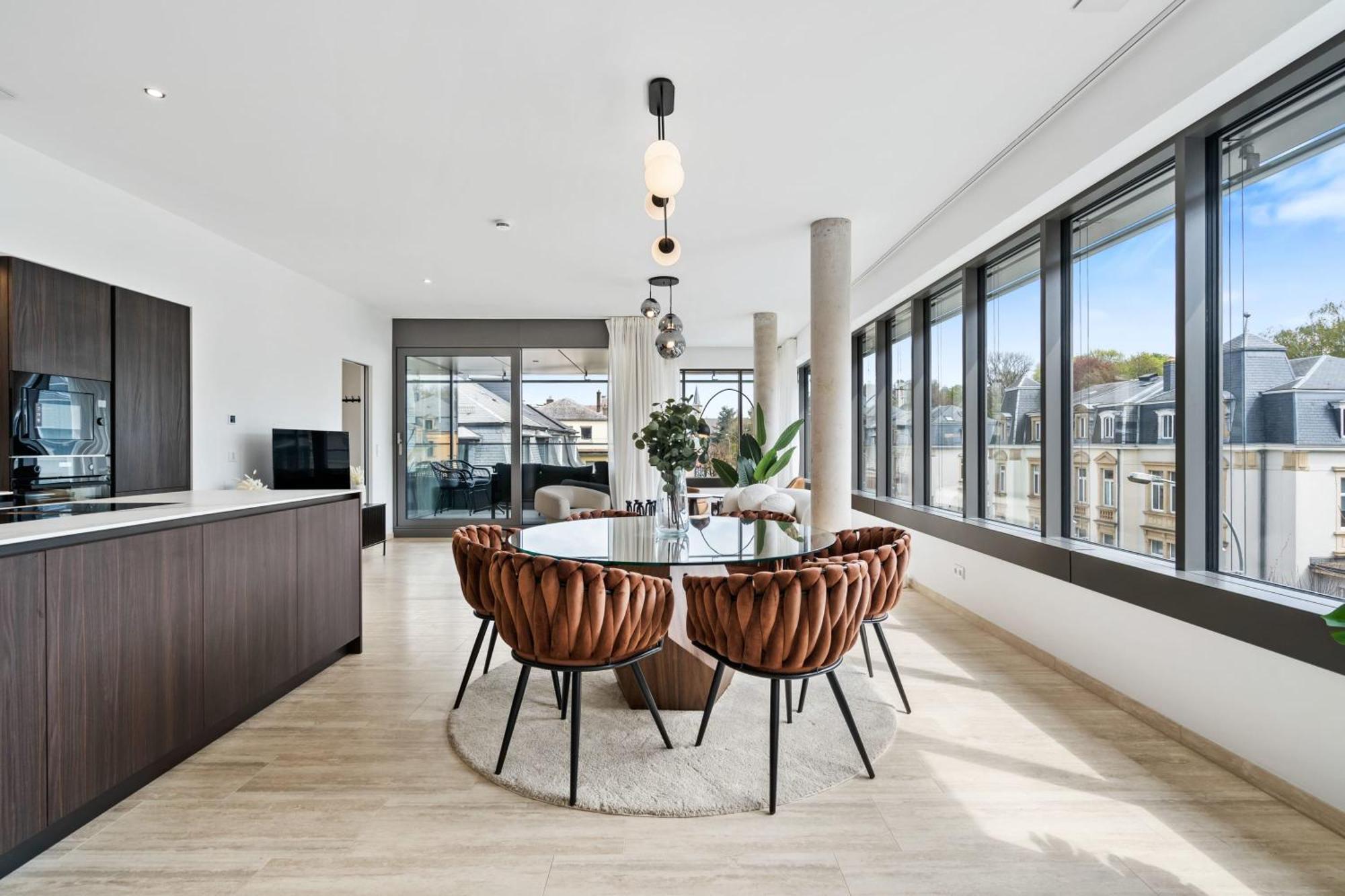 Elegant 2Br With Balcony In Heart Of Luxembourg Διαμέρισμα Εξωτερικό φωτογραφία