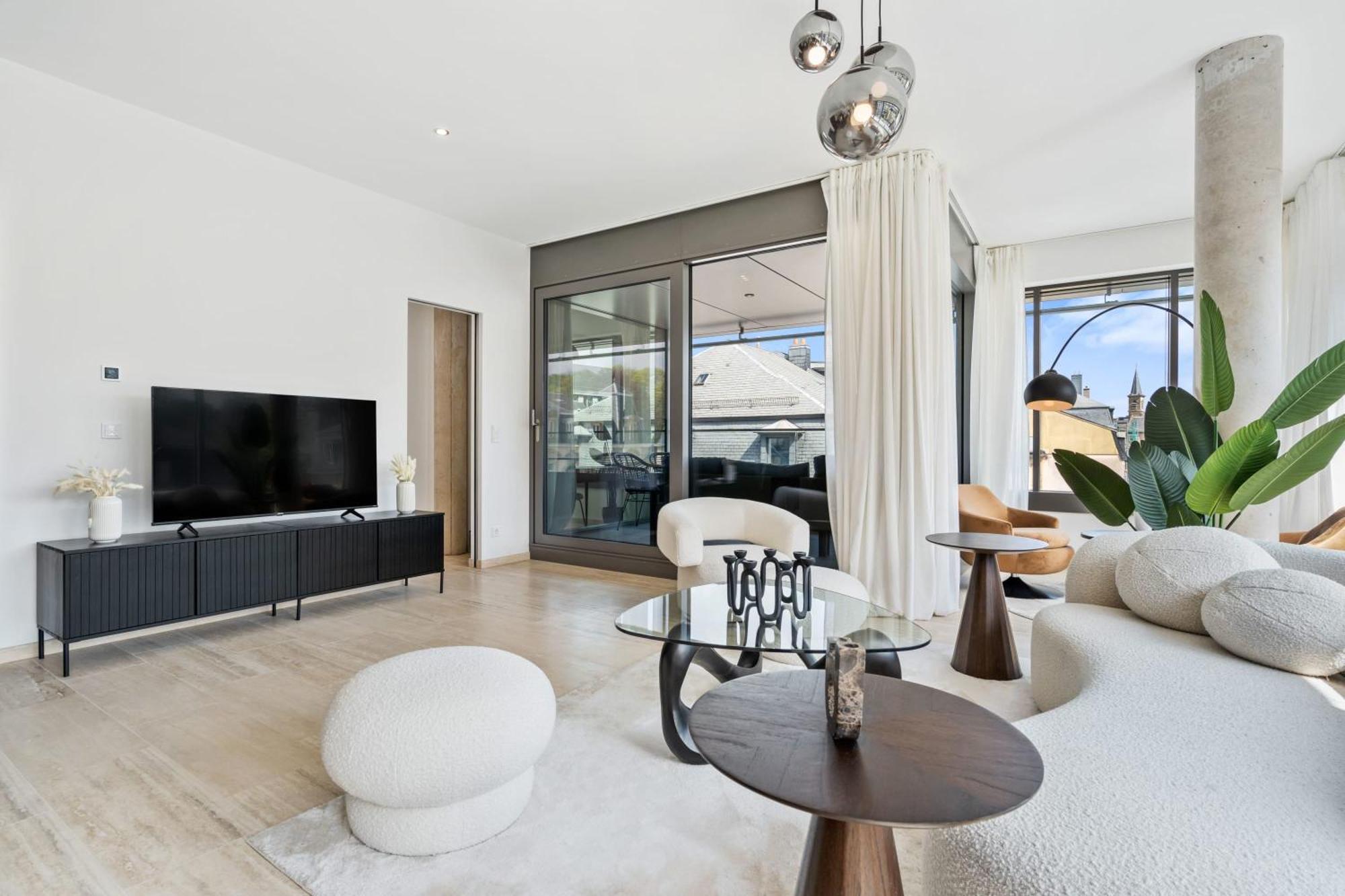Elegant 2Br With Balcony In Heart Of Luxembourg Διαμέρισμα Εξωτερικό φωτογραφία